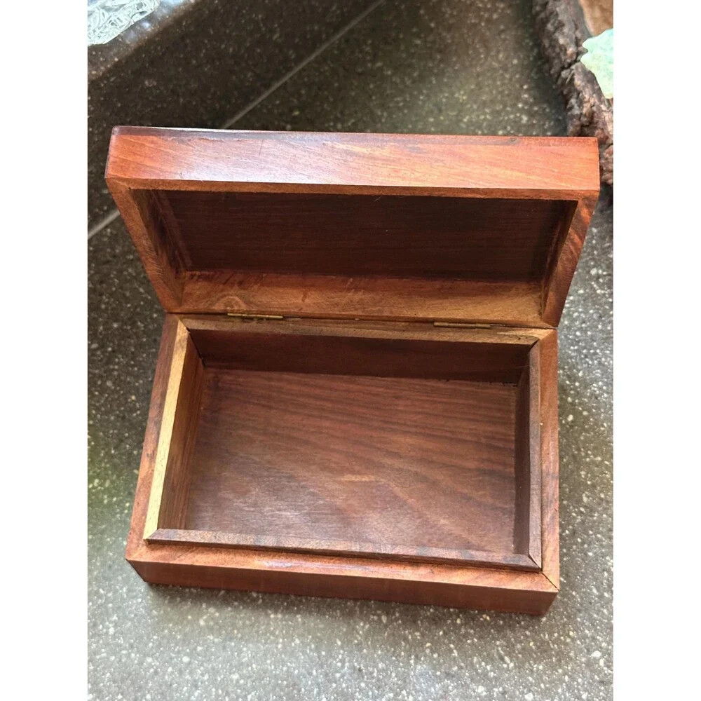Unbranded vintage woden